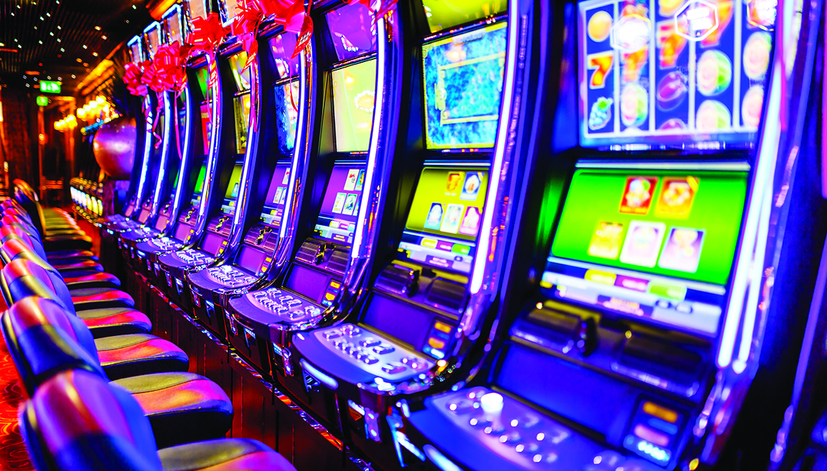428 Vintage Slot Machine Stock Photos, High-Res Pictures, and Images -  Getty Images